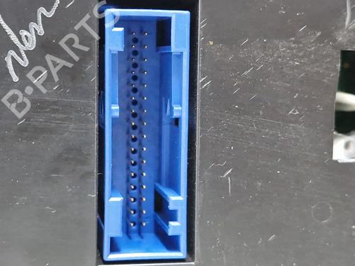 Instrument cluster VW GOLF VI (5K1) 1.6 TDI | BP29938135C47