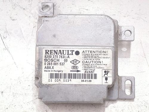 Airbag module RENAULT CLIO II (BB_, CB_) 1.4 16V (B/CB0P, BB13) (98 hp) 28623854