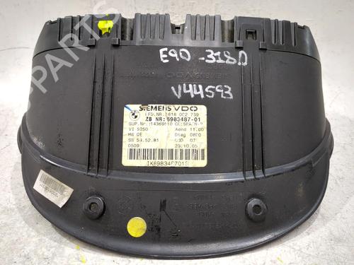 Instrument cluster BMW 3 (E90) 318 d | BP29053839C47 