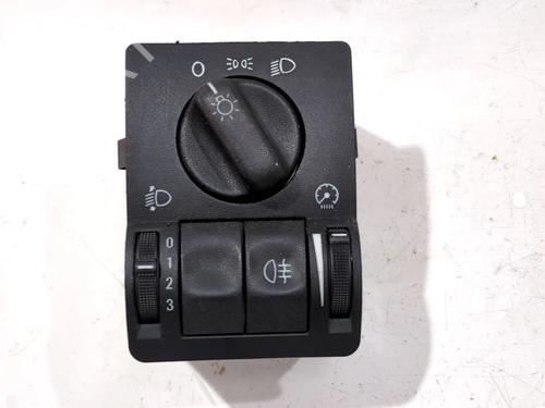 Used Headlight switch OPEL ASTRA G Saloon (T98) 2.0 DTI 16V (F69) (101 hp) 29386825