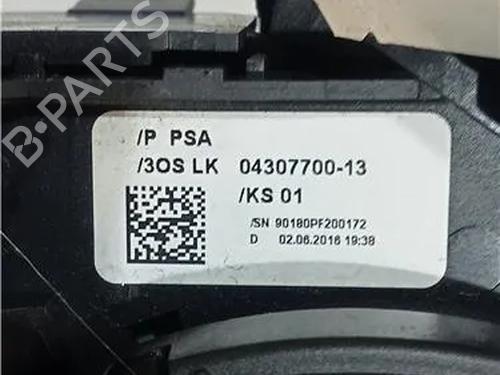 Switch CITROËN C4 CACTUS 1.6 BlueHDi 100 | BP23918652I30 