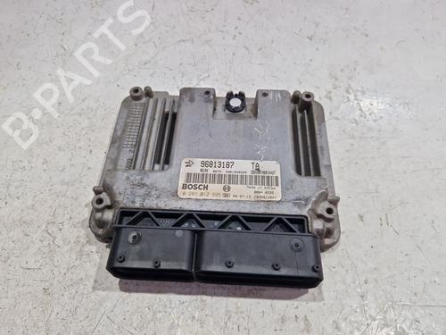electronic-module-chevrolet-captiva-c100-c140-2006-32722408 main image
