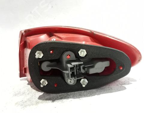 Left taillight ALFA ROMEO 147 (937_) 1.6 16V T.SPARK ECO (937.AXA1A, 937.BXA1A) | BP30935274C34