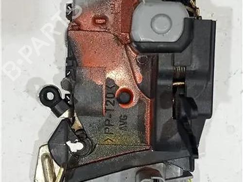 Used Front left lock CITROËN XSARA (N1) 1.9 TD (90 hp) 24967947