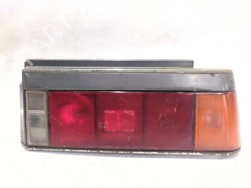 Used Right taillight MITSUBISHI TREDIA (A21_) 1.4 GLX (A211) (70 hp) 31801396