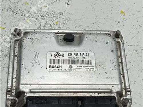 Elektronisk modul VW GOLF IV (1J1) 1.4 16V (75 hp) 23915313