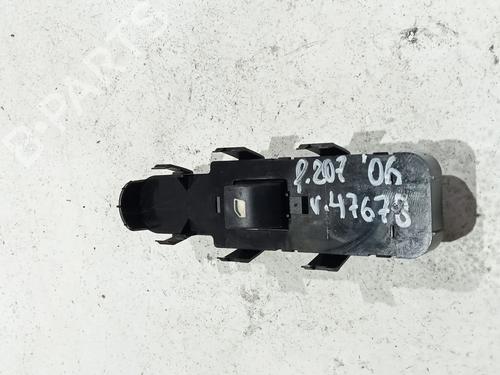Used Right front window switch PEUGEOT 207 (WA_, WC_) 1.4 16V (88 hp) 29562083