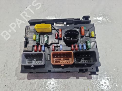 Used Fuse box Fuse box CITROËN C3 I (FC_, FN_) 1.4 HDi (68 hp) 33605806 33605806