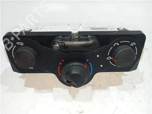 AC-Styringsenhed/Manøvreenhed RENAULT CLIO III Grandtour (KR0/1_) 1.2 16V (KR0P) (101 hp) 23931635