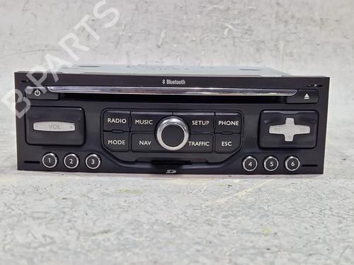 Used Radio PEUGEOT 5008 (0U_, 0E_) 2.0 HDi 150 / BlueHDi 150 (150 hp) 29697233