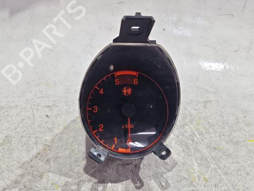 Used Instrument cluster Instrument cluster ALFA ROMEO 156 Sportwagon (932_) 2.0 JTS (932BXA) (166 hp) 33934209 33934209
