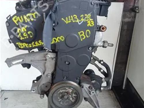 Motor für FIAT PUNTO (188_) 1.9 DS 60 (188.031, .051, .231, .251) (60 hp) 23917784