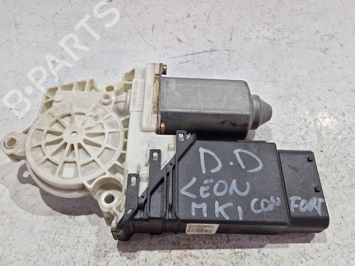 Right front window motor SEAT LEON (1M1) 1.9 TDI | BP30962292E20