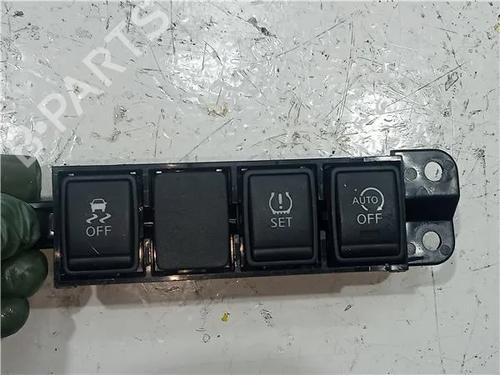 Used Switch NISSAN JUKE (F15) 1.5 dCi (110 hp) 23914867