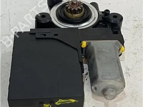 Used Left front window motor VOLVO S40 I (644) 1.9 DI (115 hp) 23912137