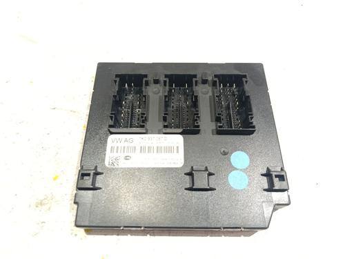 Used Electronic module Electronic module VW GOLF VI (5K1) 2.0 R 4motion (270 hp) 39977411 39977411