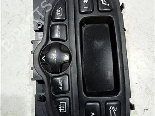 Used Climate control PEUGEOT 206 Hatchback (2A/C) 1.6 16V (107 hp) 23929812