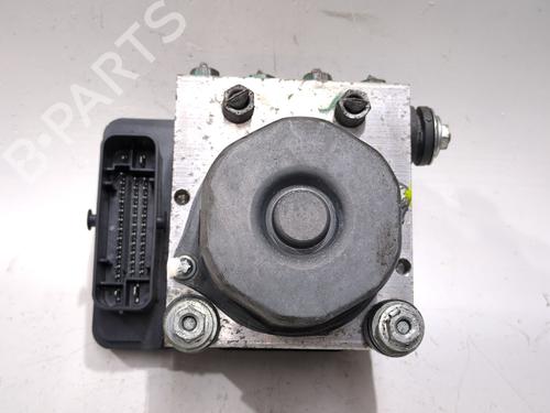 Used ABS pump RENAULT CAPTUR I (J5_, H5_) 1.5 dCi 110 (110 hp) 26948591