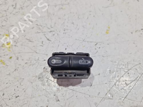 Used Switch Switch SEAT IBIZA II (6K1) 1.9 TDI (90 hp) 35784075 35784075