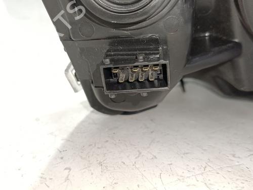 Right headlight CITROËN C2 (JM_) 1.4 HDi | BP37089393C29 - Image 4