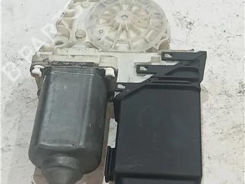 Used Left front window motor VW GOLF IV (1J1) 1.4 16V (75 hp) 23911912