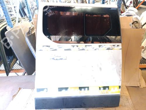 Used Left slide door Left slide door FIAT TALENTO Van (296_) 1.6 D (121 hp) 40531450 40531450