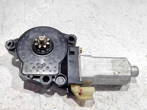 Used Left rear window motor KIA SPORTAGE II (JE_, KM_) 2.0 CRDi (113 hp) 30528135