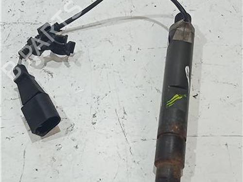Used Injector SEAT LEON (1P1) 2.0 TDI 16V (140 hp) 23913557