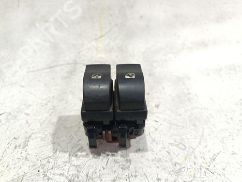 Used Left front window switch Left front window switch RENAULT LAGUNA II (BG0/1_) 1.9 dCi (107 hp) 39650185 39650185