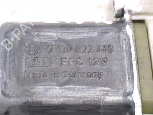 Left front window motor MERCEDES-BENZ C-CLASS (W204) C 200 CDI (204.007, 204.006) | BP27928707E21 