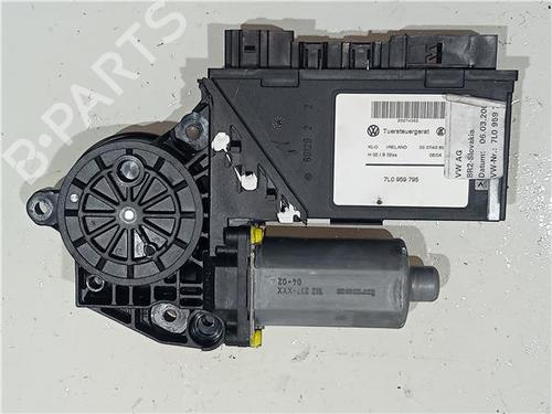 Used Left rear window motor PORSCHE CAYENNE (9PA) S 4.5 (340 hp) 23922114