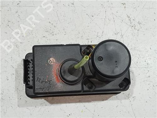 Used Central lock pump VW PASSAT B2 (32B) 1.6 TD (80 hp) 23921408