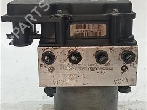 Used ABS pump KIA CEED Sportswagon (CD) 1.4 T-GDI (140 hp) 25616708