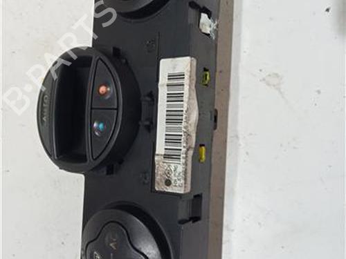 Used Climate control RENAULT MEGANE II Saloon (LM0/1_) 1.9 dCi (131 hp) 23931100