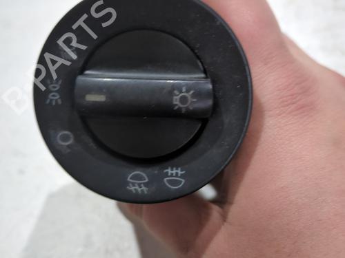 Used Headlight switch VW POLO (9N_, 9A_) 1.4 TDI (80 hp) 24874956