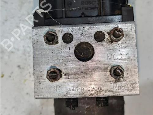ABS Bremseaggregat TOYOTA COROLLA (_E12_) 1.6 VVT-i (ZZE121_, ZZE121R) (110 hp) 23924766