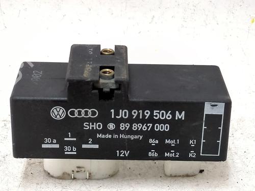 Module électronique SEAT IBIZA III (6L1) 1.4 16V (75 hp) 27242335