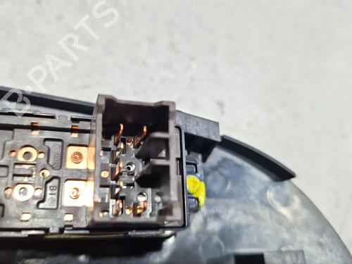 Left rear window switch KIA CARENS III MPV (UN) 2.0 CRDi 115 | BP29519608I29 