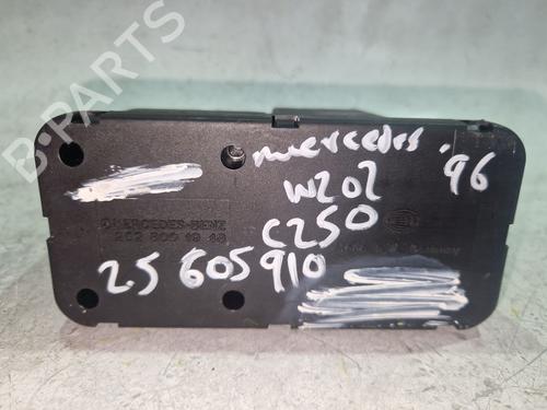 Låskasse MERCEDES-BENZ C-CLASS (W202) C 280 (202.028) (193 hp) 33170720