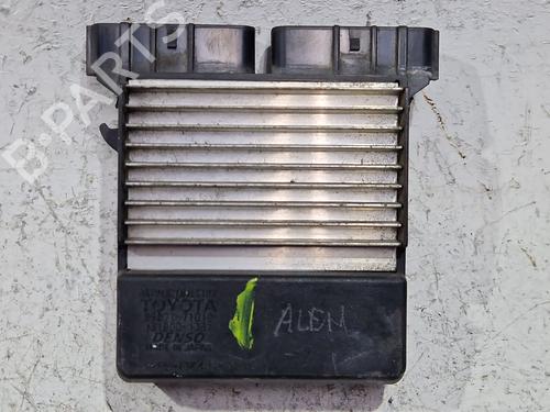 Used Electronic module TOYOTA COROLLA Saloon (_E15_) 2.0 D-4D (ADE150) (126 hp) 30410951