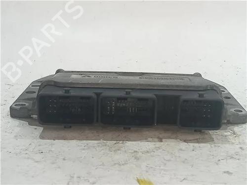 Used Electronic module RENAULT GRAND SCÉNIC II (JM0/1_) 1.9 dCi (JM0G, JM12, JM1G, JM2C) (120 hp) 23911913