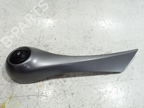 Used Right front window switch Right front window switch 36515810 36515810