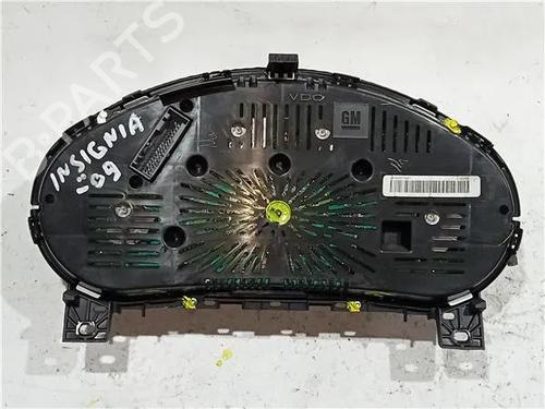 Instrument cluster OPEL INSIGNIA A Saloon (G09) 2.0 CDTI 4x4 (69) | BP23921777C47