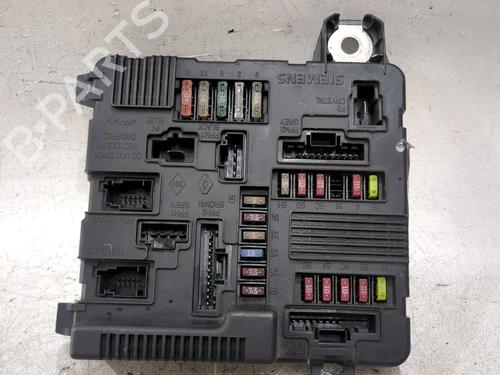 Sikringsdose RENAULT SCÉNIC II (JM0/1_) 1.9 dCi (JM0G, JM12, JM1G, JM2C) (120 hp) 27866677