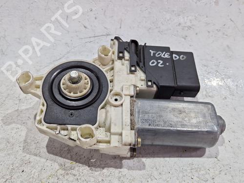 Used Right front window motor SEAT TOLEDO II (1M2) 1.9 TDI (110 hp) 30962927
