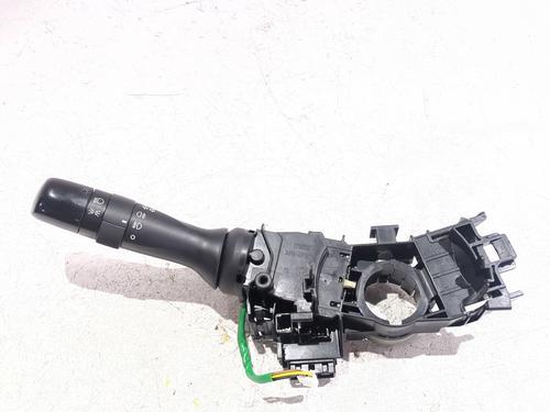 Used Steering column stalk TOYOTA YARIS (_P13_) 1.5 Hybrid (NHP130_, NHP130) (101 hp) 32163622