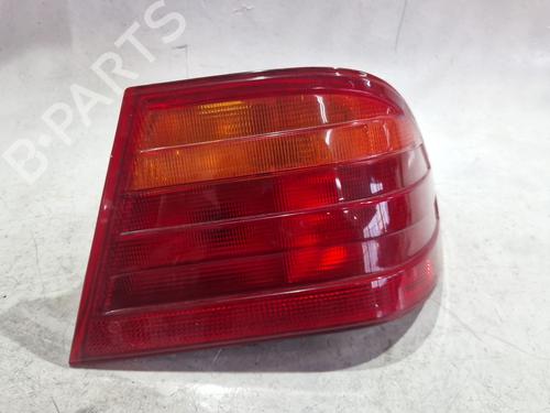 Used Left taillight Left taillight MERCEDES-BENZ E-CLASS (W210) E 300 D (210.020) (136 hp) 33704136 33704136