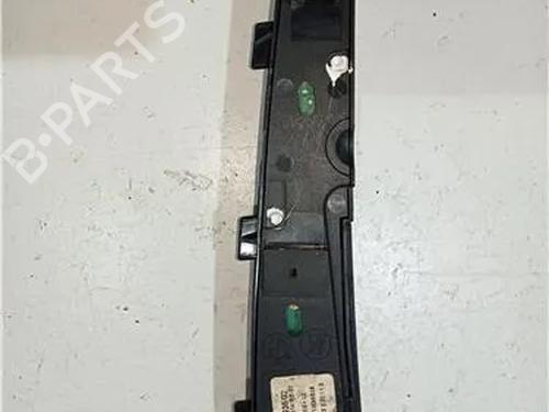 Switch BMW 5 (E60) 525 i | BP23907363I30 