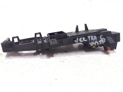 Fuse box OPEL VECTRA C (Z02) 1.9 CDTI (F69) | BP37088893E1 - Image 4