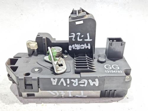 Używane Zamek drzwi tylnych lewych OPEL MERIVA A MPV (X03) 1.7 CDTI (E75) (125 hp) 30936307